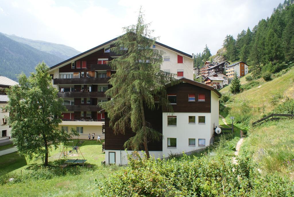 Hilburgs-Domizil Apartamento Zermatt Quarto foto